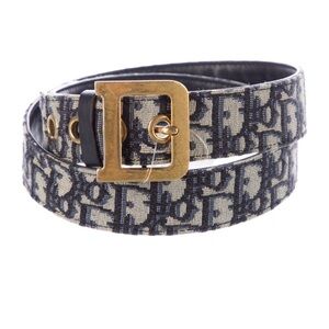Christian Dior
Oblique Jacquard Canvas Belt